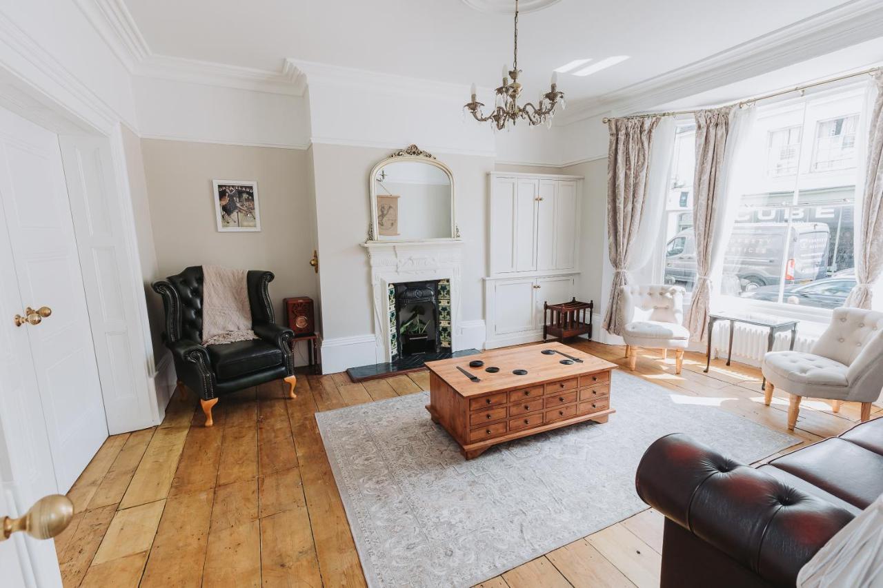 Holiday home Stunning 5 Bedroom Period By The Sea Herne Bay